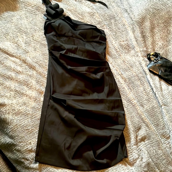 SL Fashions Dresses & Skirts - Black One Shoulder Dress